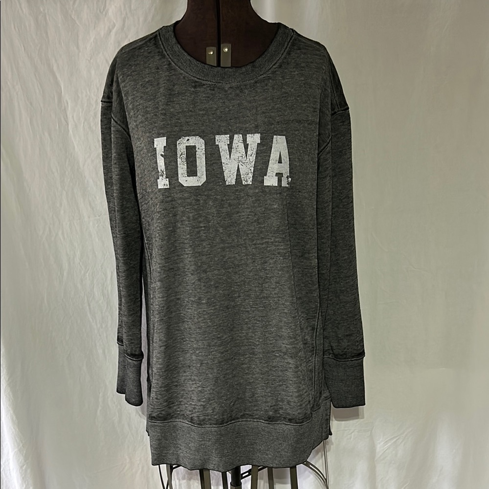 Maurice’s Small Gray Iowa Women's Sweatshirt